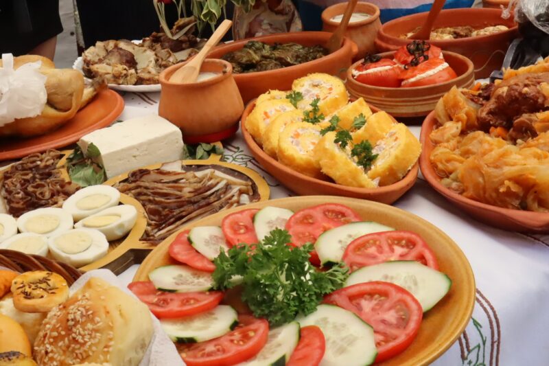 Read more about the article ZLATNE RUKE „CRNOREČJA“